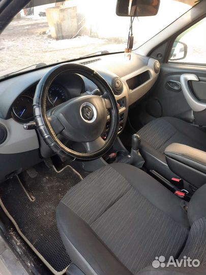 Запчасти на рено логан