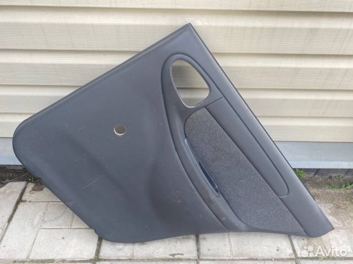 Обшивка двери задняя правая Chevrolet Lanos седан