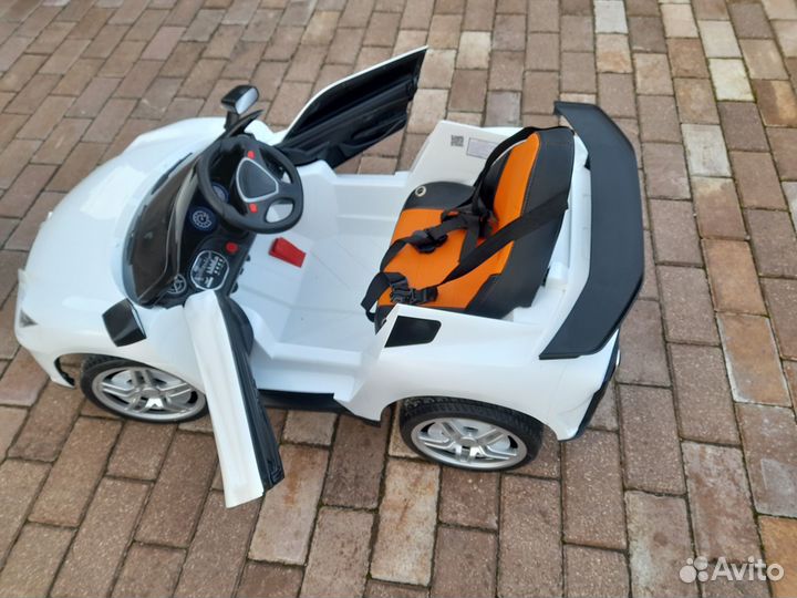 Электромобиль