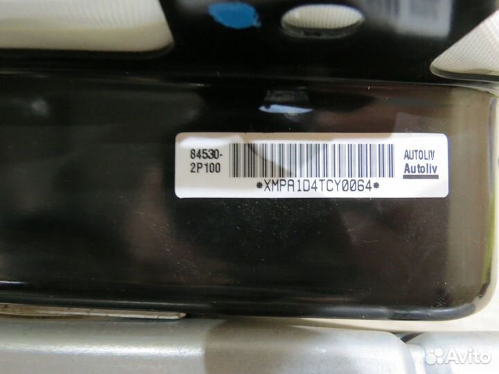 Подушка торпедо Kia Sorento