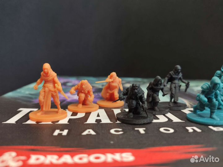 Компоненты для игры Тираны Подземья