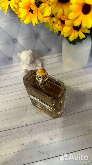 Baldessarini ambre 88ml с витрины