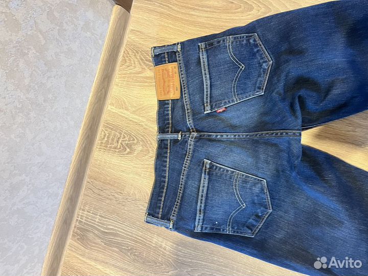 Джинсы levis 511