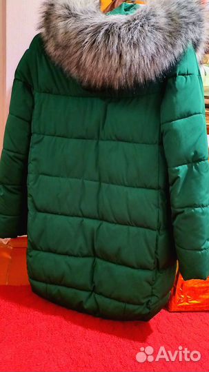 Пуховик зимний женский