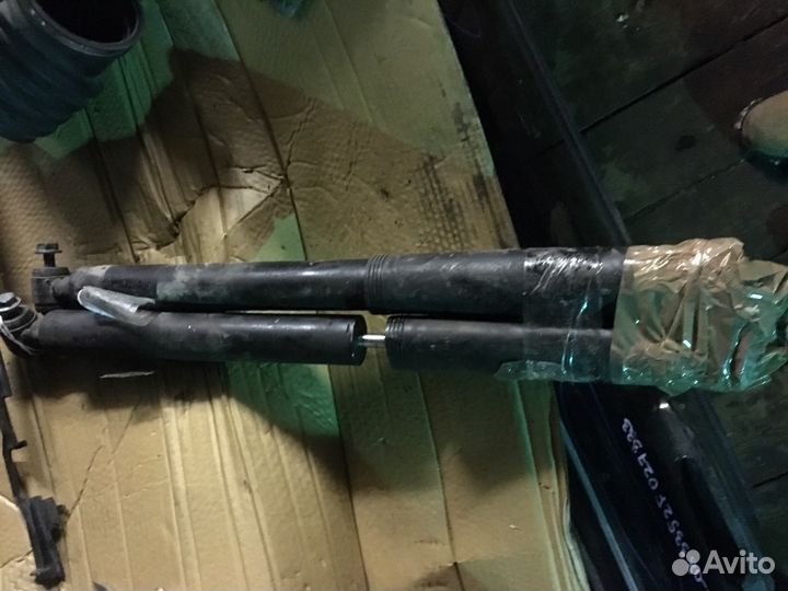 Амортизаторы мерседес Clk w208