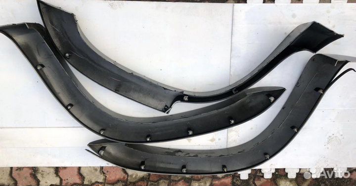 Nissan Patrol GR Y61 молдинг крыла