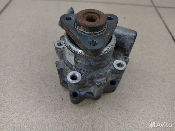 Насос гур Audi A6 C6 2,0tfsi 4F0145155P