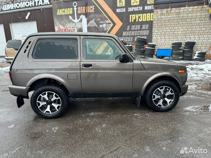LADA 4x4 (Нива) 1.7 МТ, 2018, 65 350 км