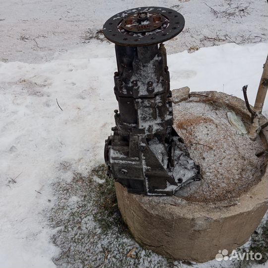 Коробка audi 100 с 3