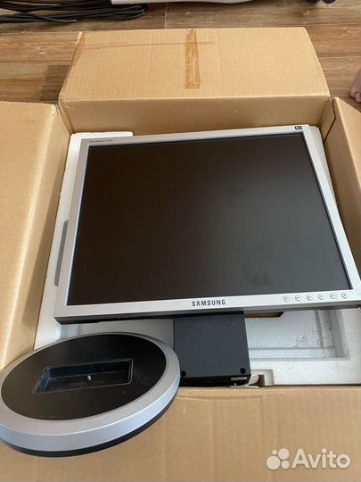 Монитор samsung syncmaster 940n