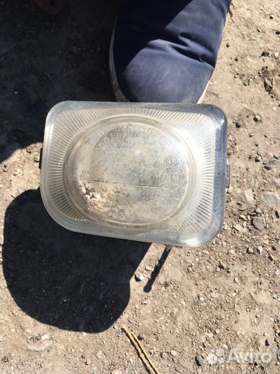 Противотуманная фара Subaru Legacy