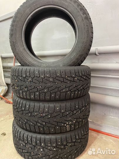 Nokian Tyres Hakkapeliitta 7 SUV 235/60 R17