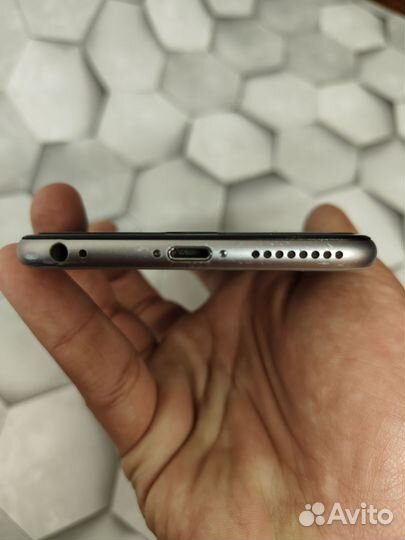 Телефон iPhone 6 plus