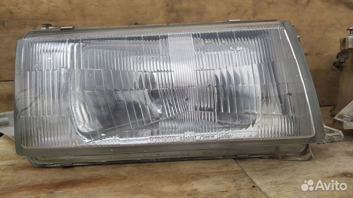 Фары toyota Corona ST170 рестайлинг