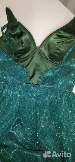 Вечернее платье в пол 42 размер
