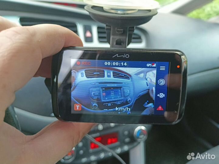 Mio mivue i90 Видеорегистратор + радар детектор