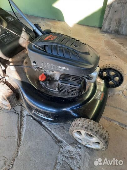 Газонокосилка бензиновая самоходная