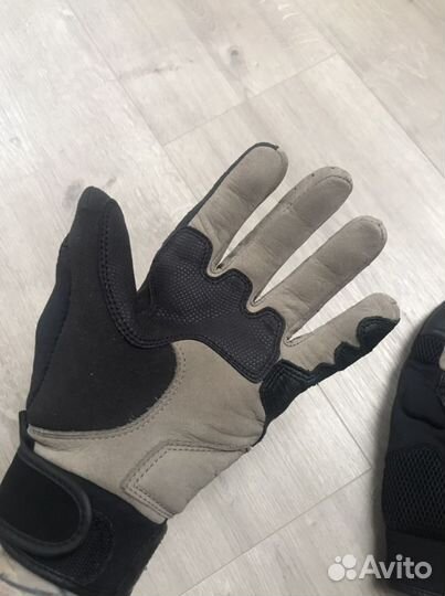 Мотоперчатки dainese