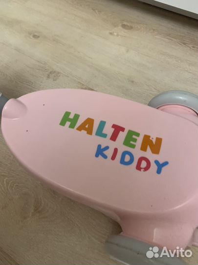 Детский электросамокат трехколесный