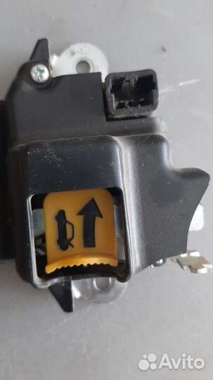 Kia Cerato 2 замок багажника