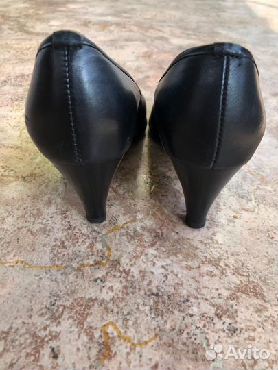 Туфли женские Janita (36 размер)