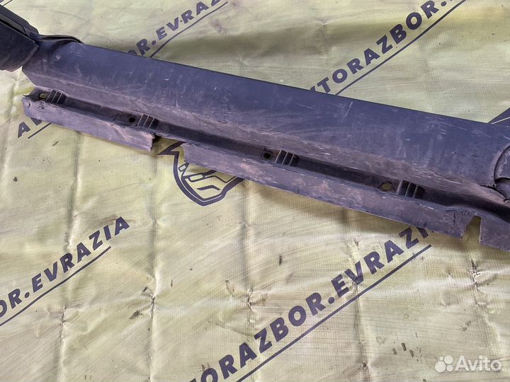 Накладка на порог наружная Volvo S60