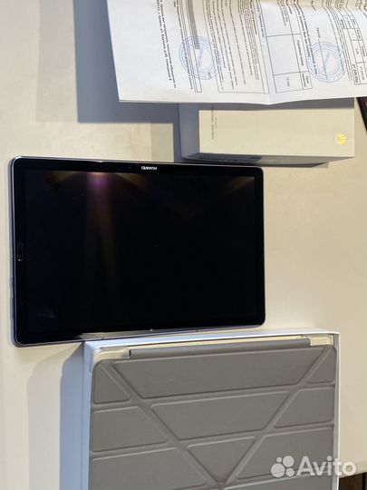 Huawei mediapad m6 10.8