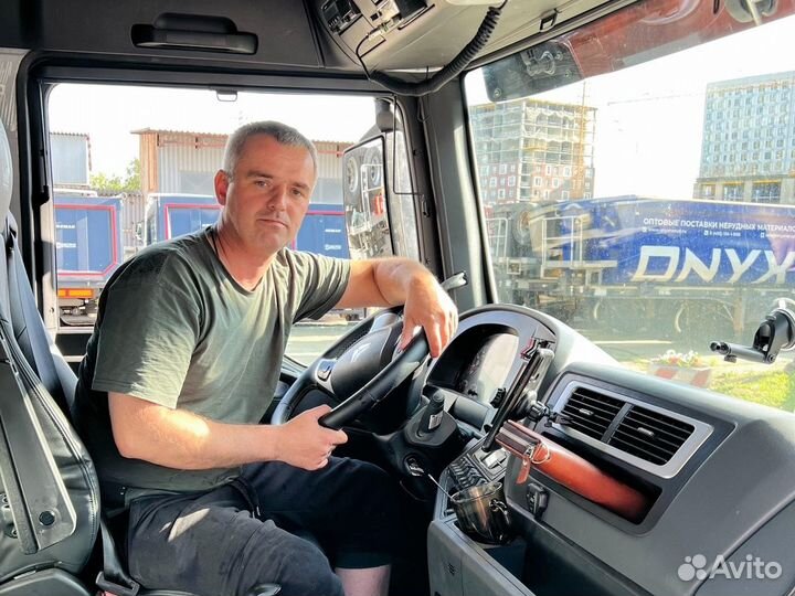 Водитель тонара / самосвала. Категория Е. Вахта