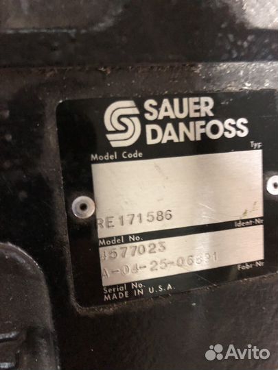 Re171586 насос John Deere