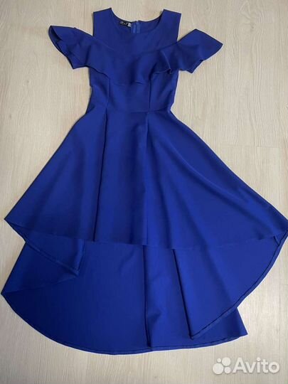 Продам платья