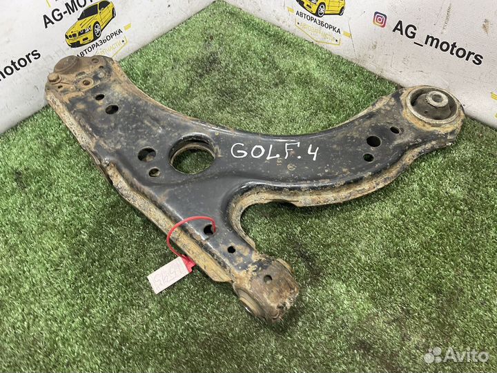 Рычаг передний правый Golf 4