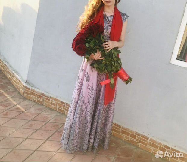 Вечернее платье