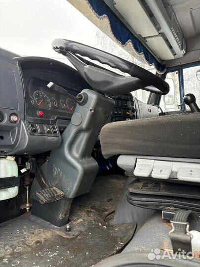 Бортовой грузовик КАМАЗ 65117-N3 с КМУ Palfinger, 2012