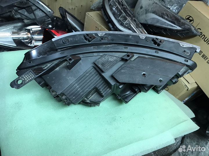 Фара левая Kia Sorento 4 NEW