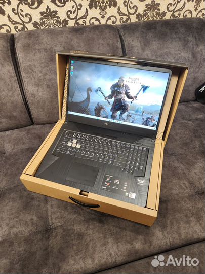 Игровой ноутбук 17'3 8ядер 8gb SSD gtx1650 4gb