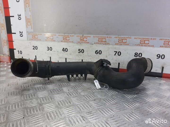 Патрубок интеркулера Volkswagen Golf 4 2002