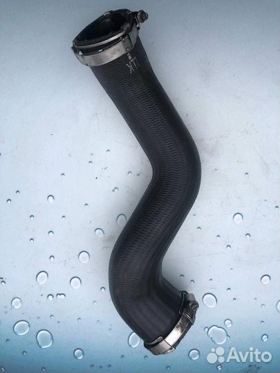 Патрубок интеркулера 8E0145737Q