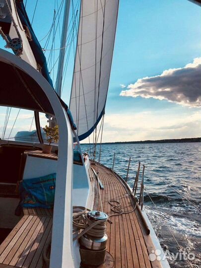 Парусно - моторная яхта 50 ft