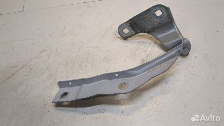 Петля капота левая Ford Explorer 2019