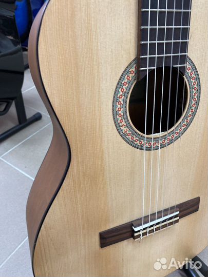 Гитара yamaha c 40 М новая