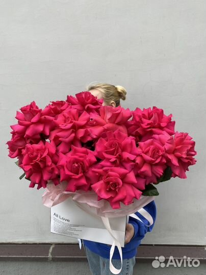 Ажурные розы