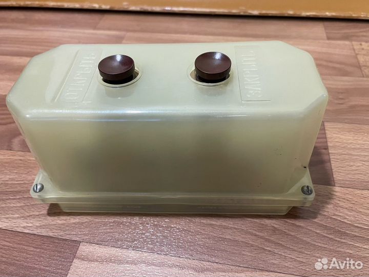 Выключатель