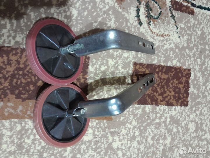 Боковые колеса для велосипеда