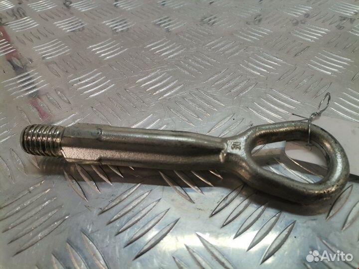 Крюк для BMW 3-Series (F30/F31/F34/F35)