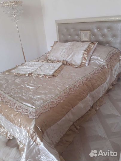 Покрывало на кровать 220 на 240