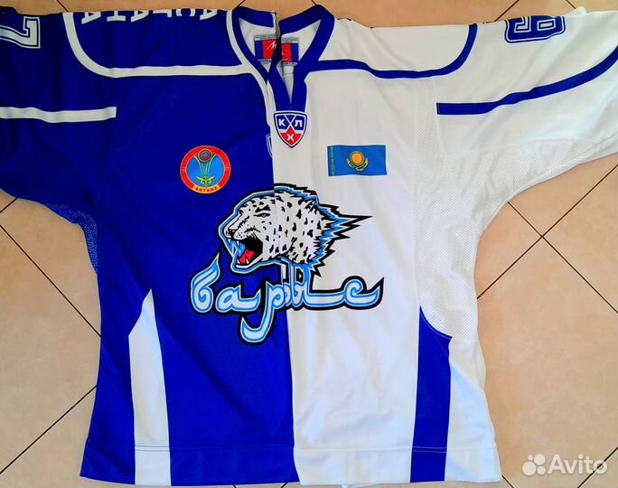 Хоккейный свитер 