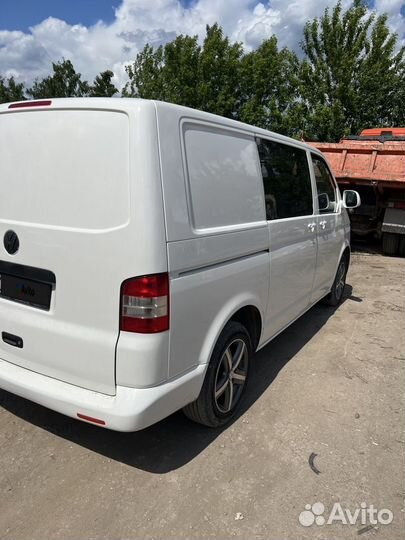 Volkswagen Transporter 2.0 МТ, 2011, 199 000 км