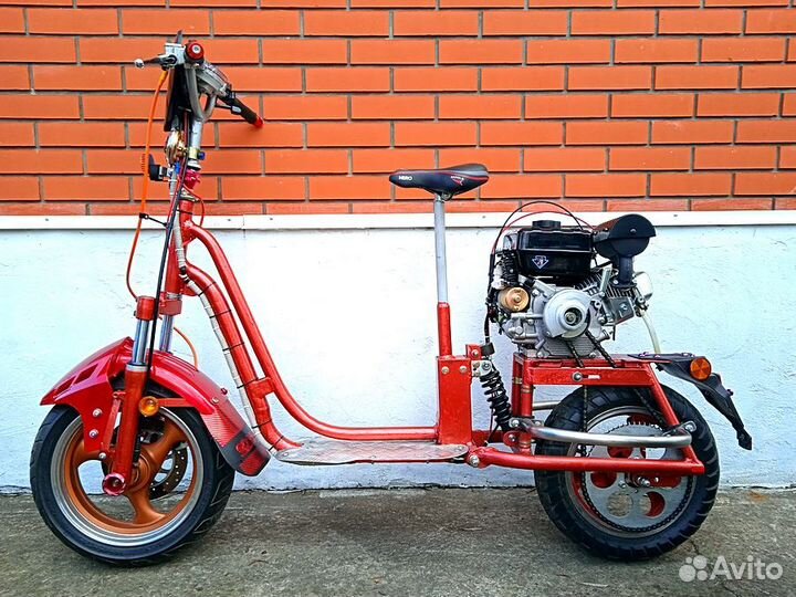 Самокат с мотором мотосамокат
