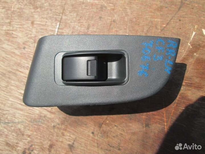 Кнопка стеклоподъемника задняя левая Honda Torneo
