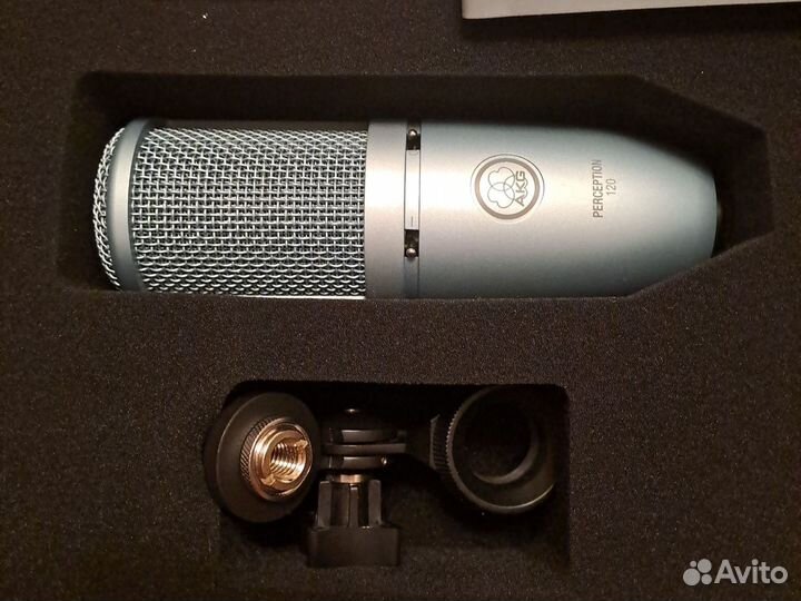 AKG perception 120 студийный микрофон